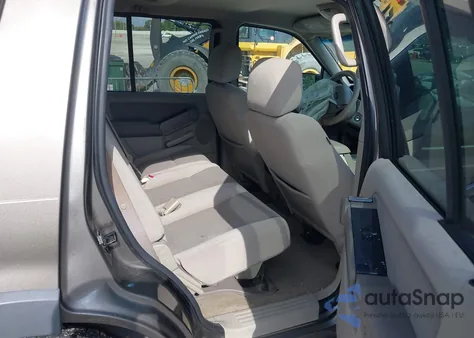 2006 Ford Explorer Xlt from USA, damaged, VIN 1FMEU73E56UA19084